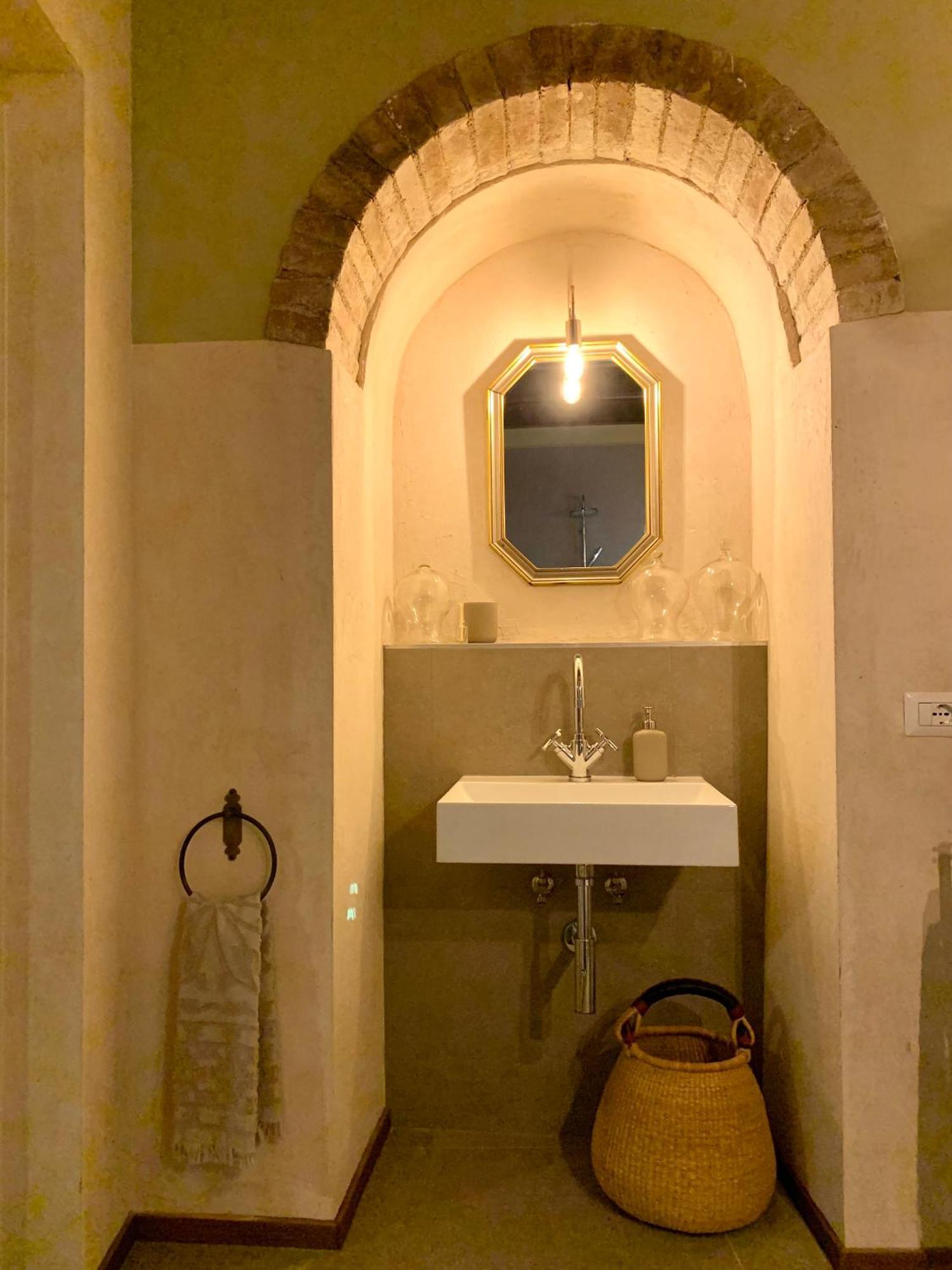 فيلا I Casciani مونتيزبيرتولي المظهر الخارجي الصورة